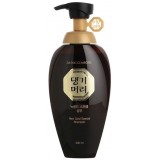 Шампунь для роста волос Daeng Gi Meo Ri New Gold Special Shampoo 500 мл
