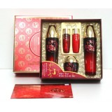 Набор с экстрактом красного женьшеня Ja Hwang Su Premium Red Ginseng 3pc Gift