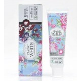 Зубная паста отбеливающая с ароматом мяты и ягод Mukunghwa Scarlet Beauty Clinic 110 гр